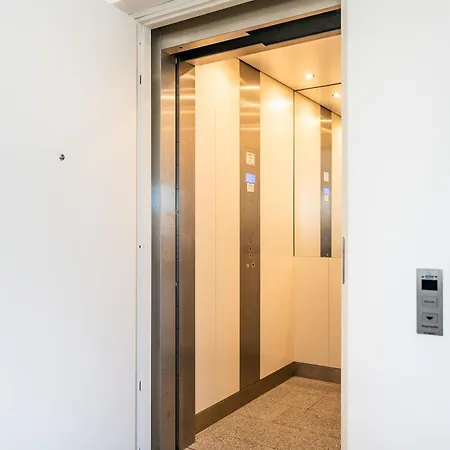 Lindholm 5 Penthouse 公寓